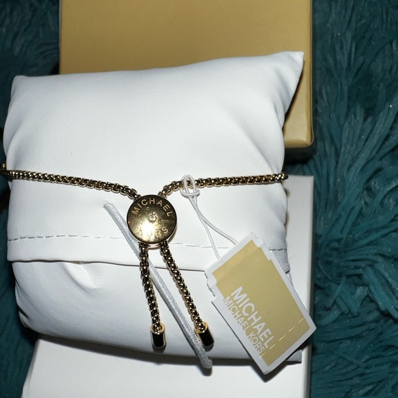 Michael Kors MK Padlock Slider Gold  Bracelet w/ Crystals Accents - Picture 3 of 8